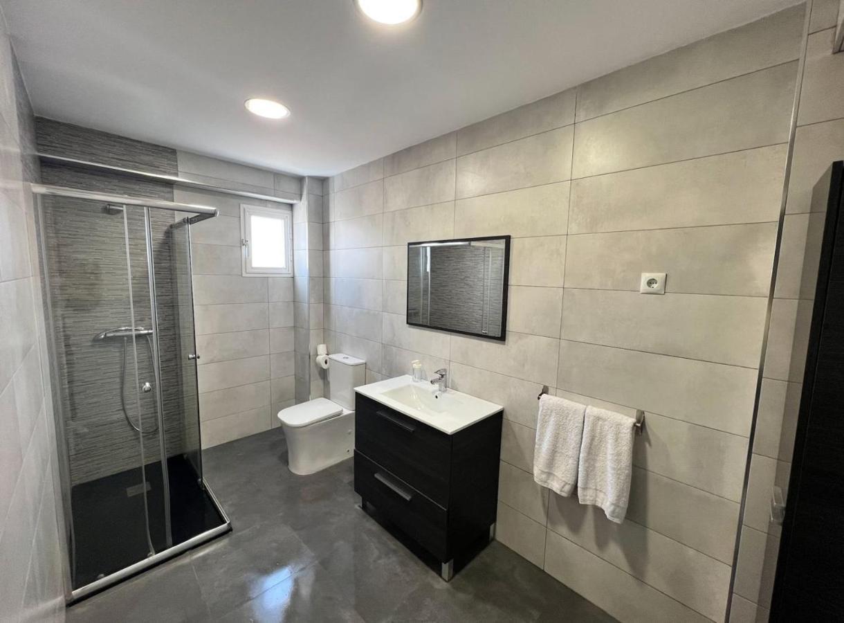 Holidays2Malaga 2 Bedroom Armengual De La Mota Close Shopping Center Экстерьер фото
