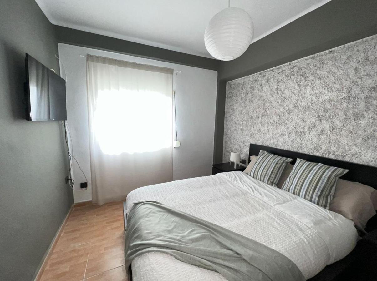 Holidays2Malaga 2 Bedroom Armengual De La Mota Close Shopping Center Экстерьер фото